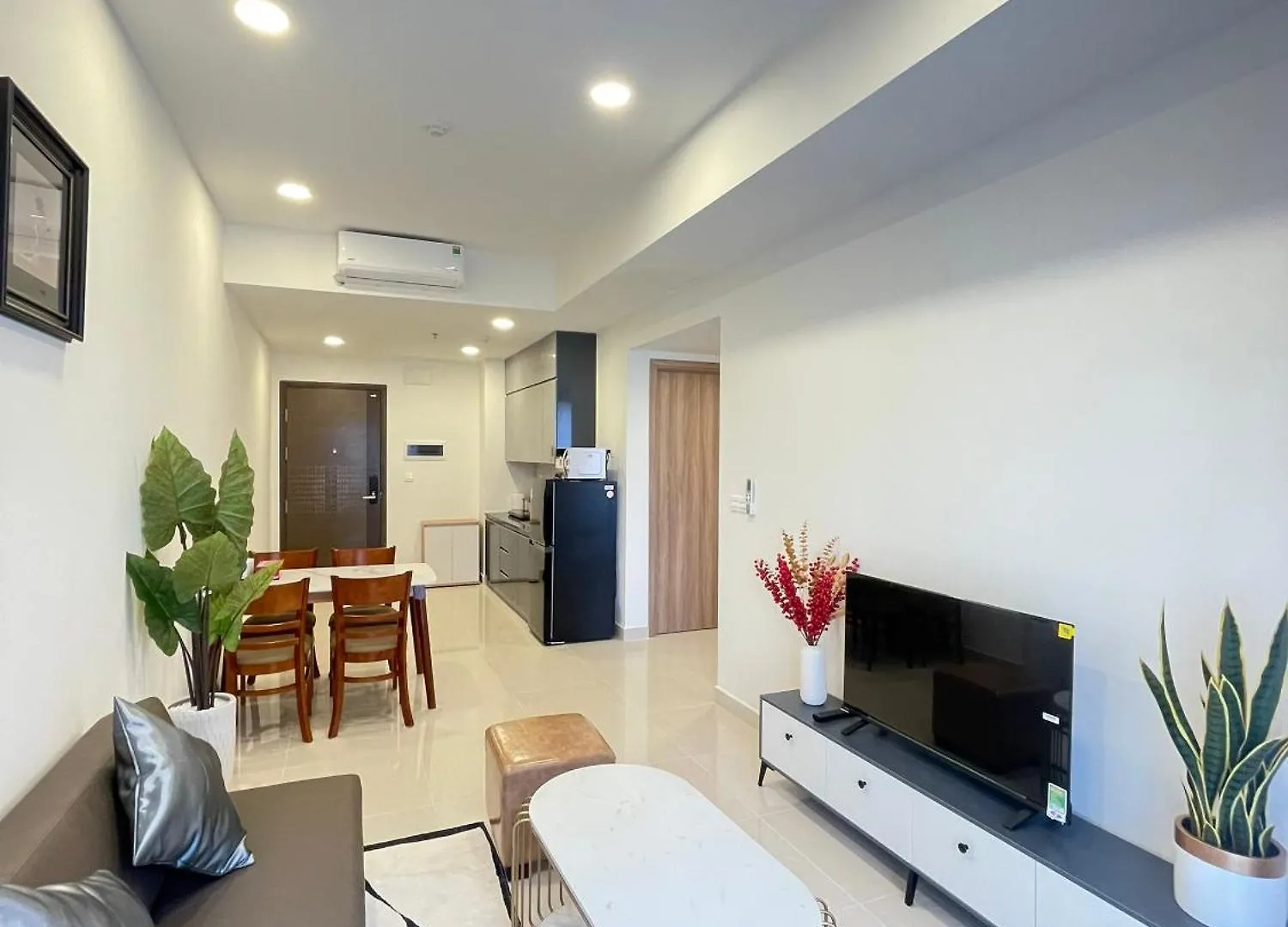 Dia Home - Soho Residence, District 1 호치민 0*,